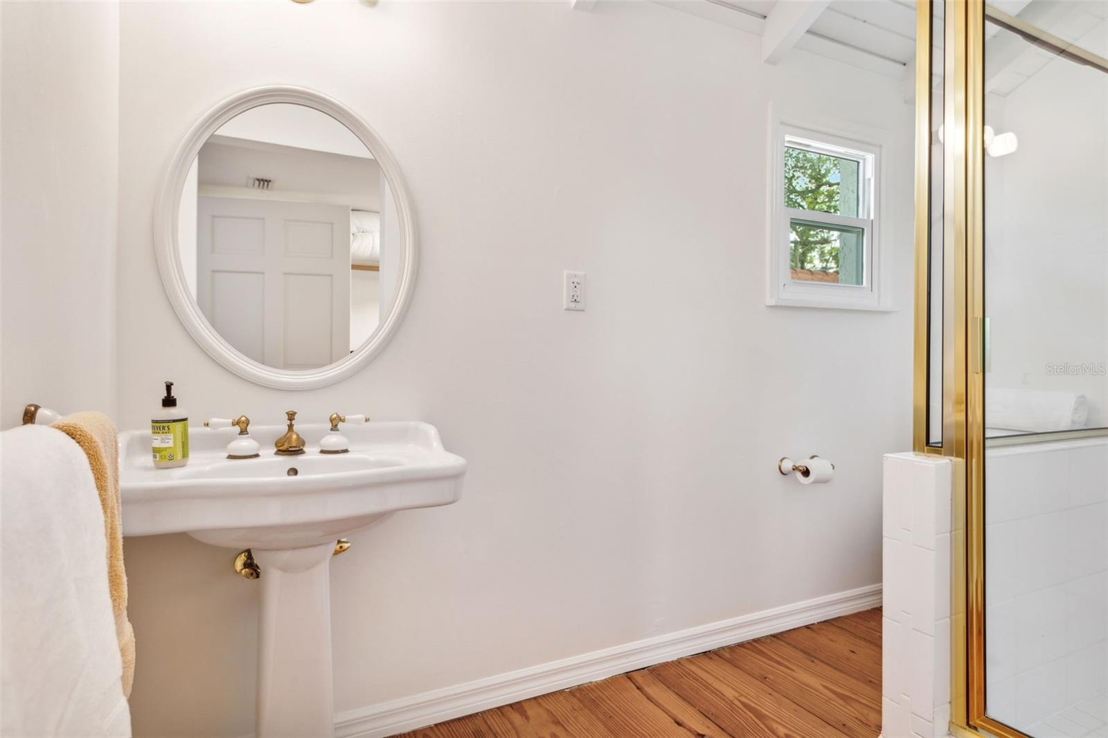 54 AEGEAN AVE, TAMPA, FL, 33606