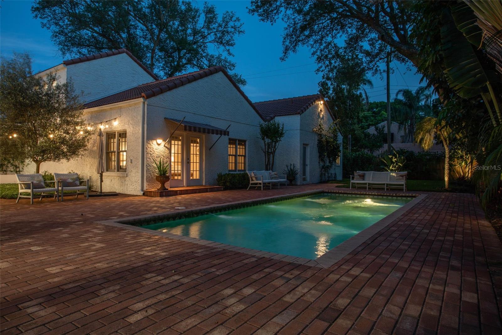 54 AEGEAN AVE, TAMPA, FL, 33606