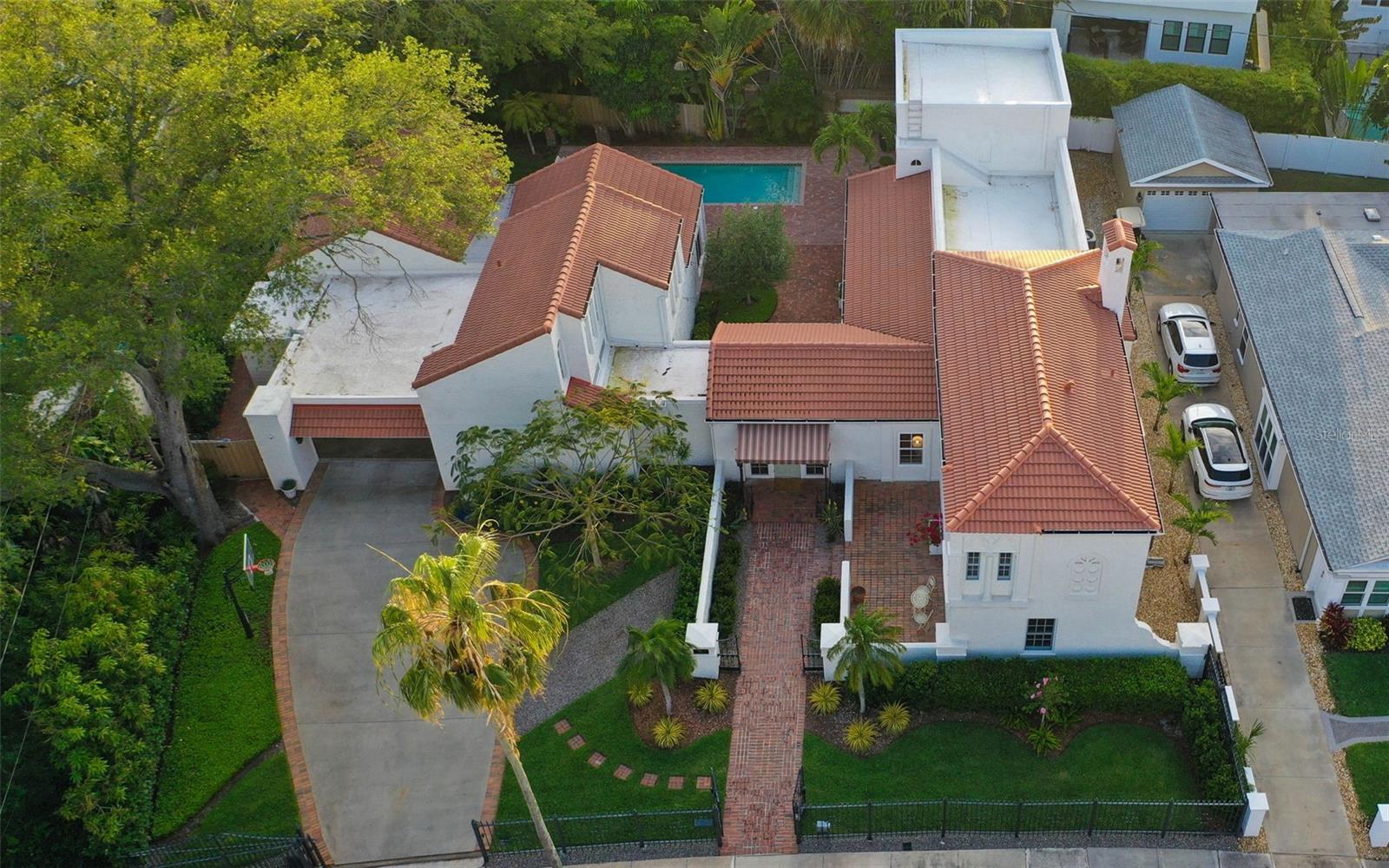 54 AEGEAN AVE, TAMPA, FL, 33606
