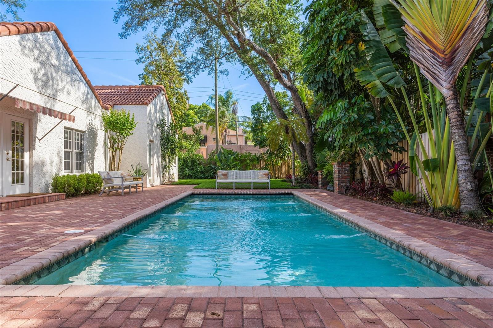 54 AEGEAN AVE, TAMPA, FL, 33606