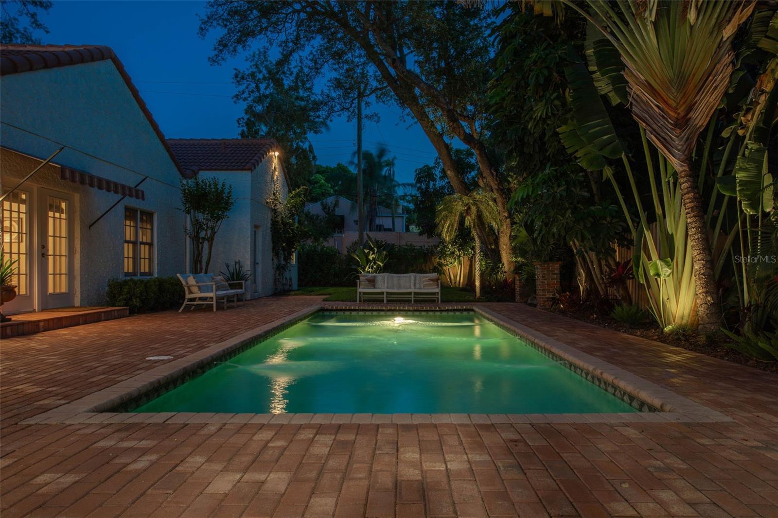 54 AEGEAN AVE, TAMPA, FL, 33606