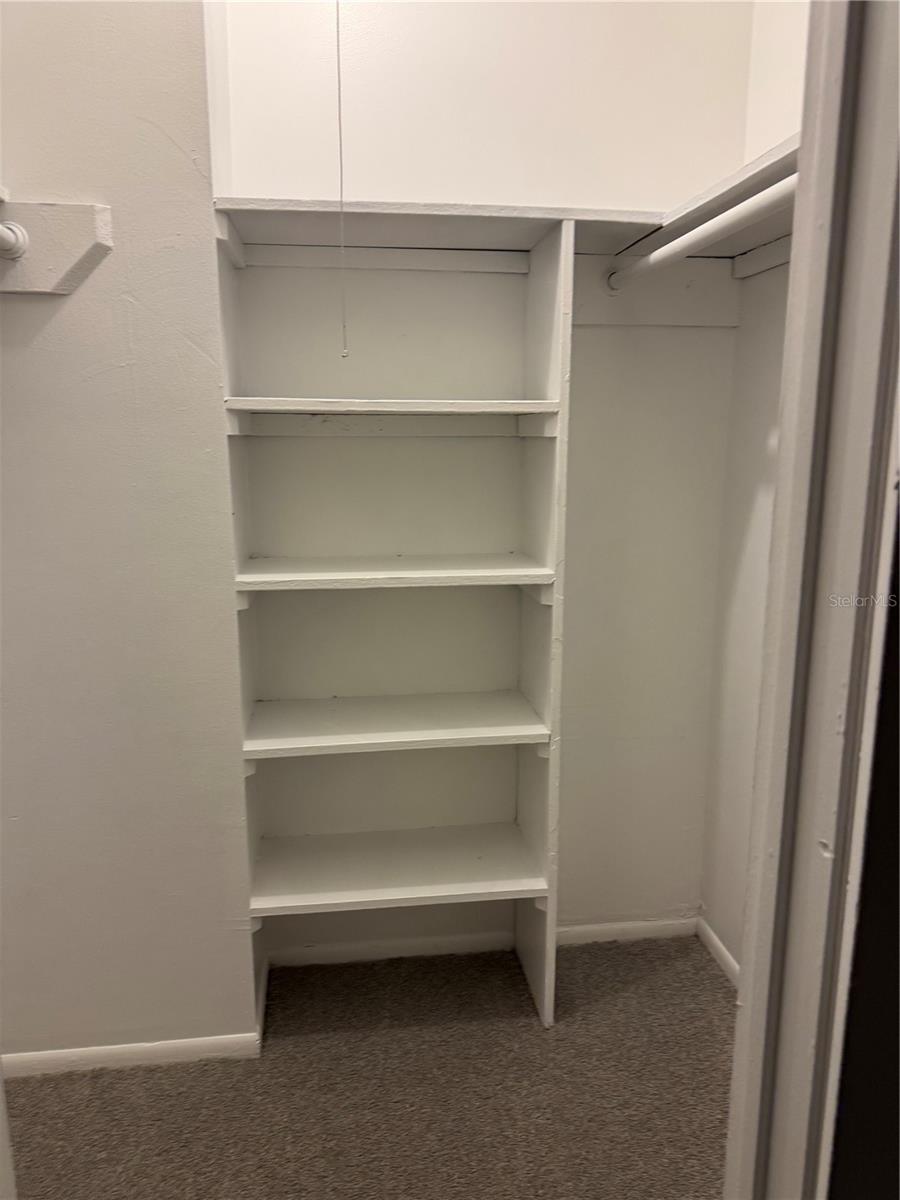 4113 S SEMORAN BLVD #4, ORLANDO, FL, 32822