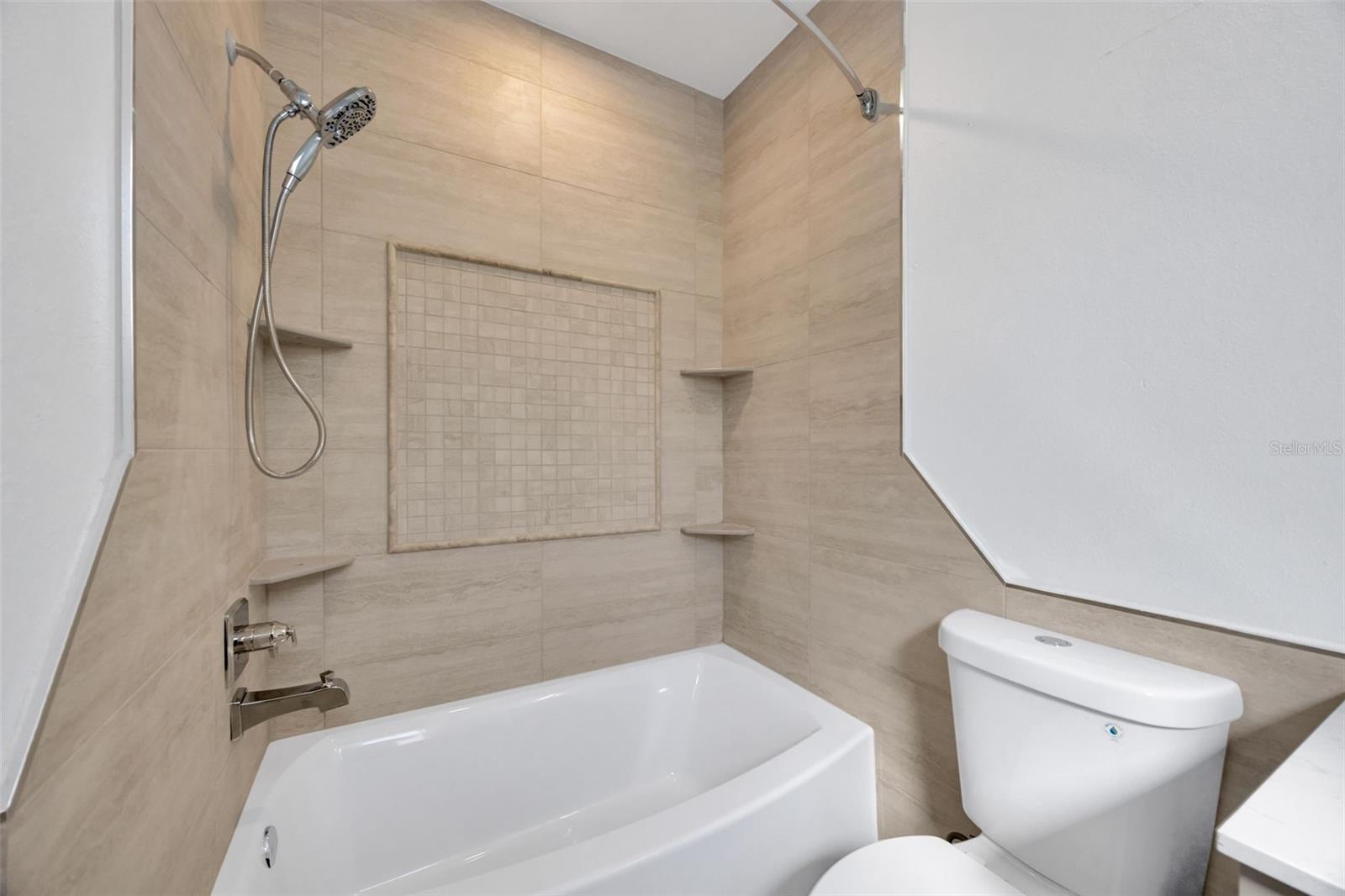 12645 EVINGTON POINT DR, RIVERVIEW, FL, 33579