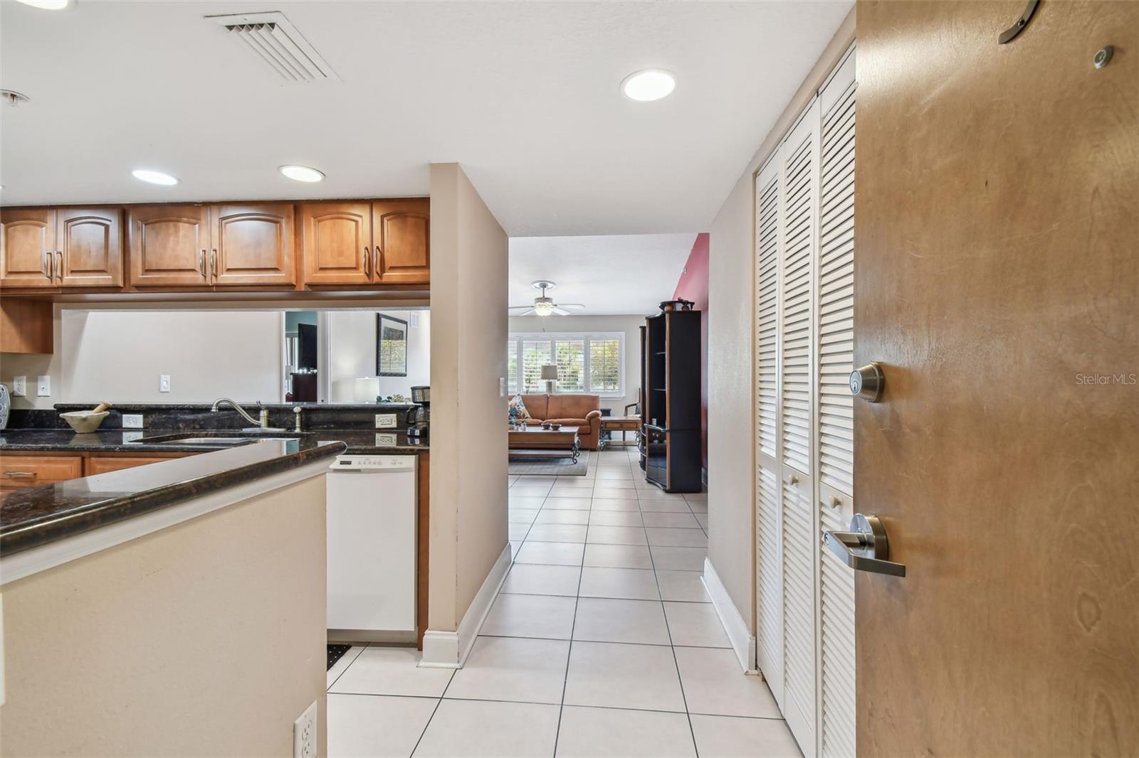 2595 COUNTRYSIDE BLVD #8-305, CLEARWATER, FL, 33761