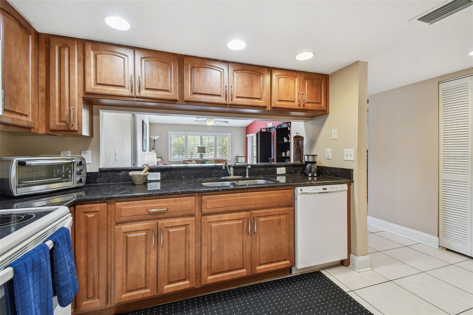 2595 COUNTRYSIDE BLVD #8-305, CLEARWATER, FL, 33761