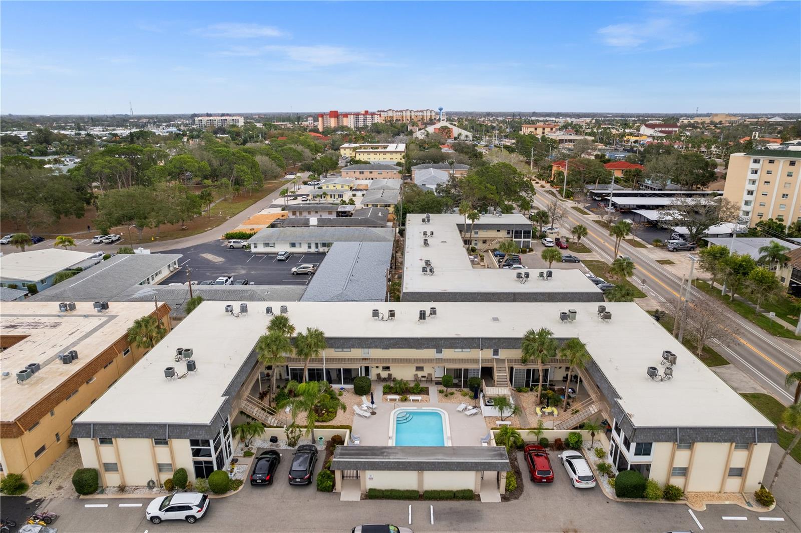 528 BARCELONA AVE #114, VENICE, FL, 34285