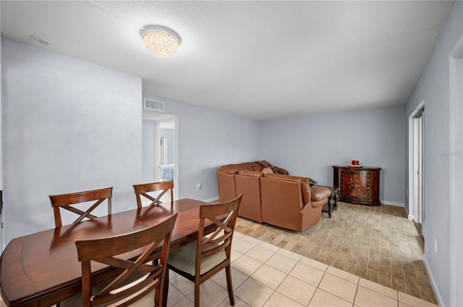 528 BARCELONA AVE #114, VENICE, FL, 34285