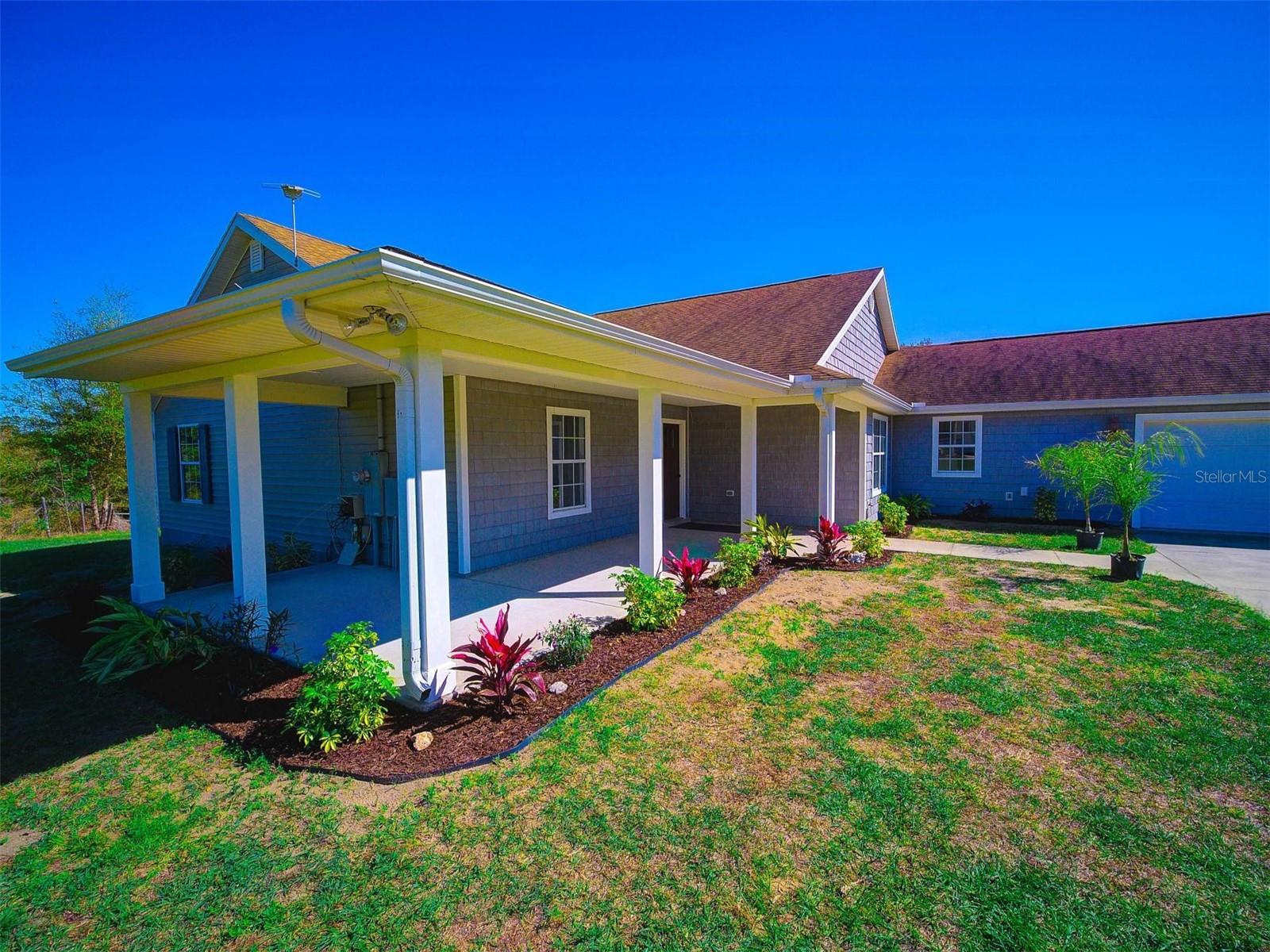 41636 OUTLAW LN, WEIRSDALE, FL, 32195