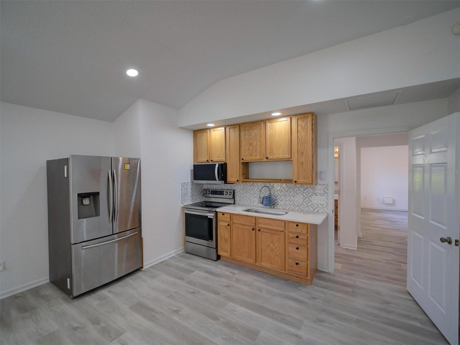 41636 OUTLAW LN, WEIRSDALE, FL, 32195