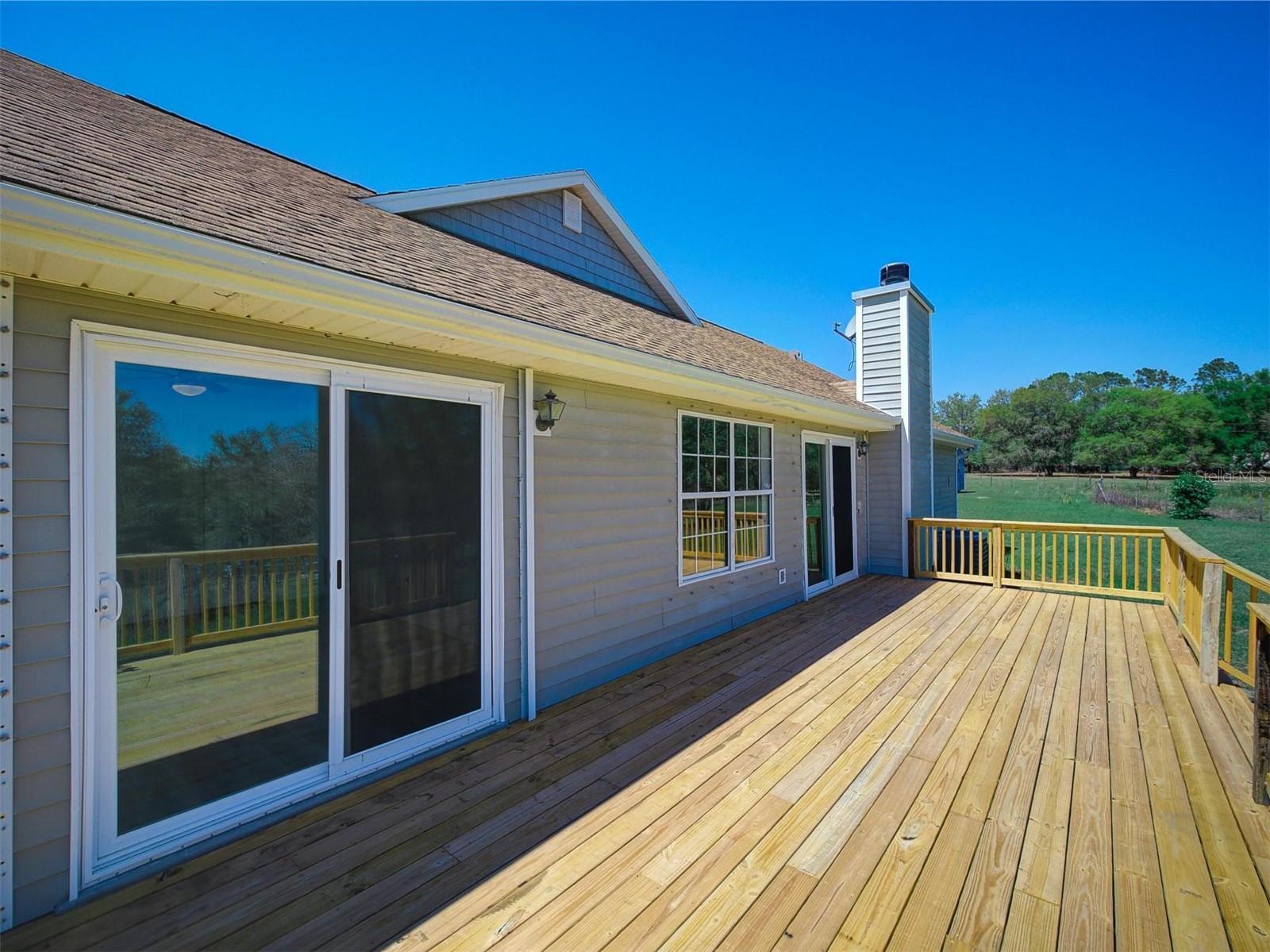 41636 OUTLAW LN, WEIRSDALE, FL, 32195