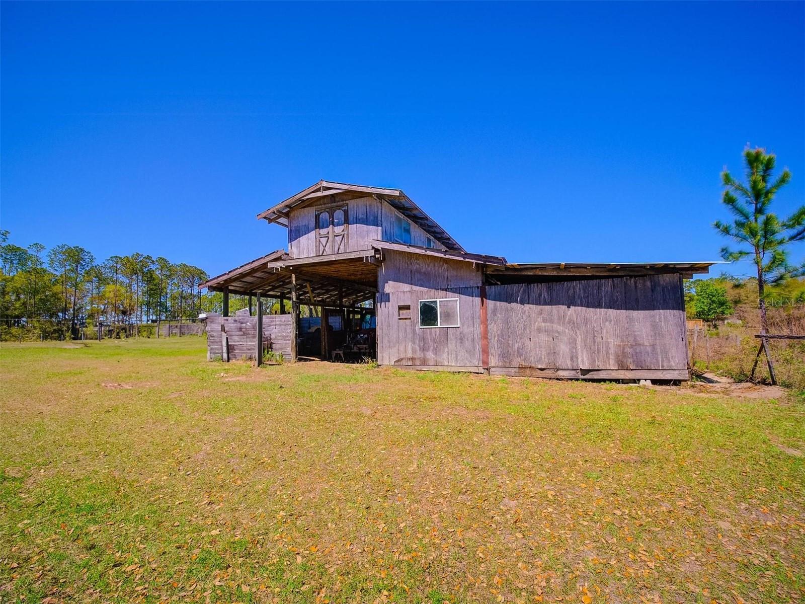 41636 OUTLAW LN, WEIRSDALE, FL, 32195