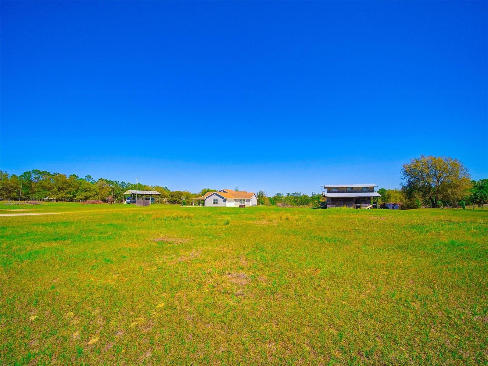 41636 OUTLAW LN, WEIRSDALE, FL, 32195