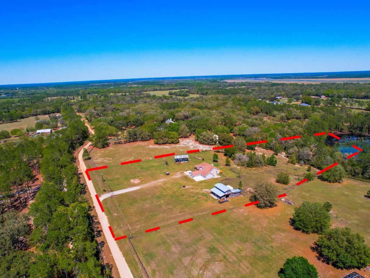 41636 OUTLAW LN, WEIRSDALE, FL, 32195