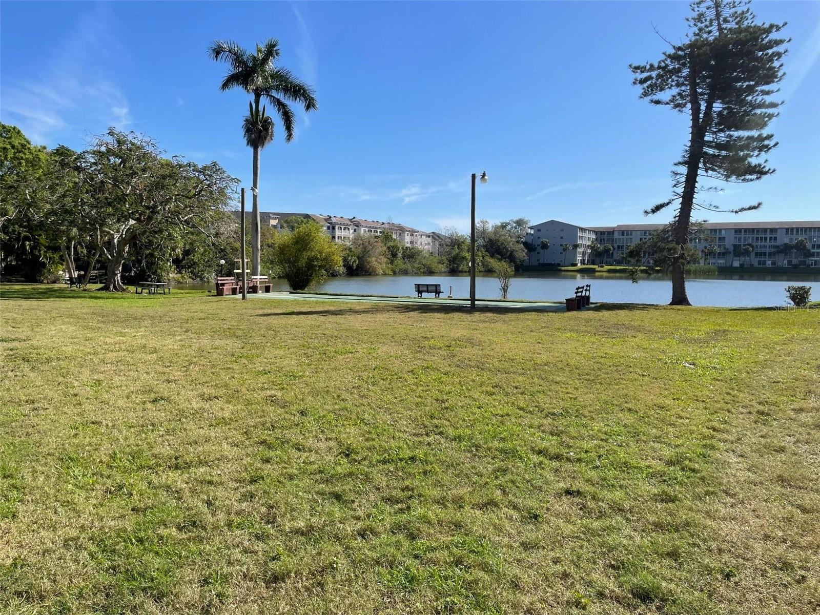 3706 LAKE BAYSHORE DR #414, BRADENTON, FL, 34205