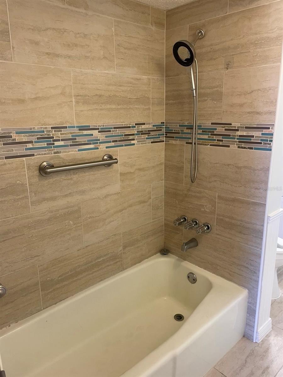 3706 LAKE BAYSHORE DR #414, BRADENTON, FL, 34205