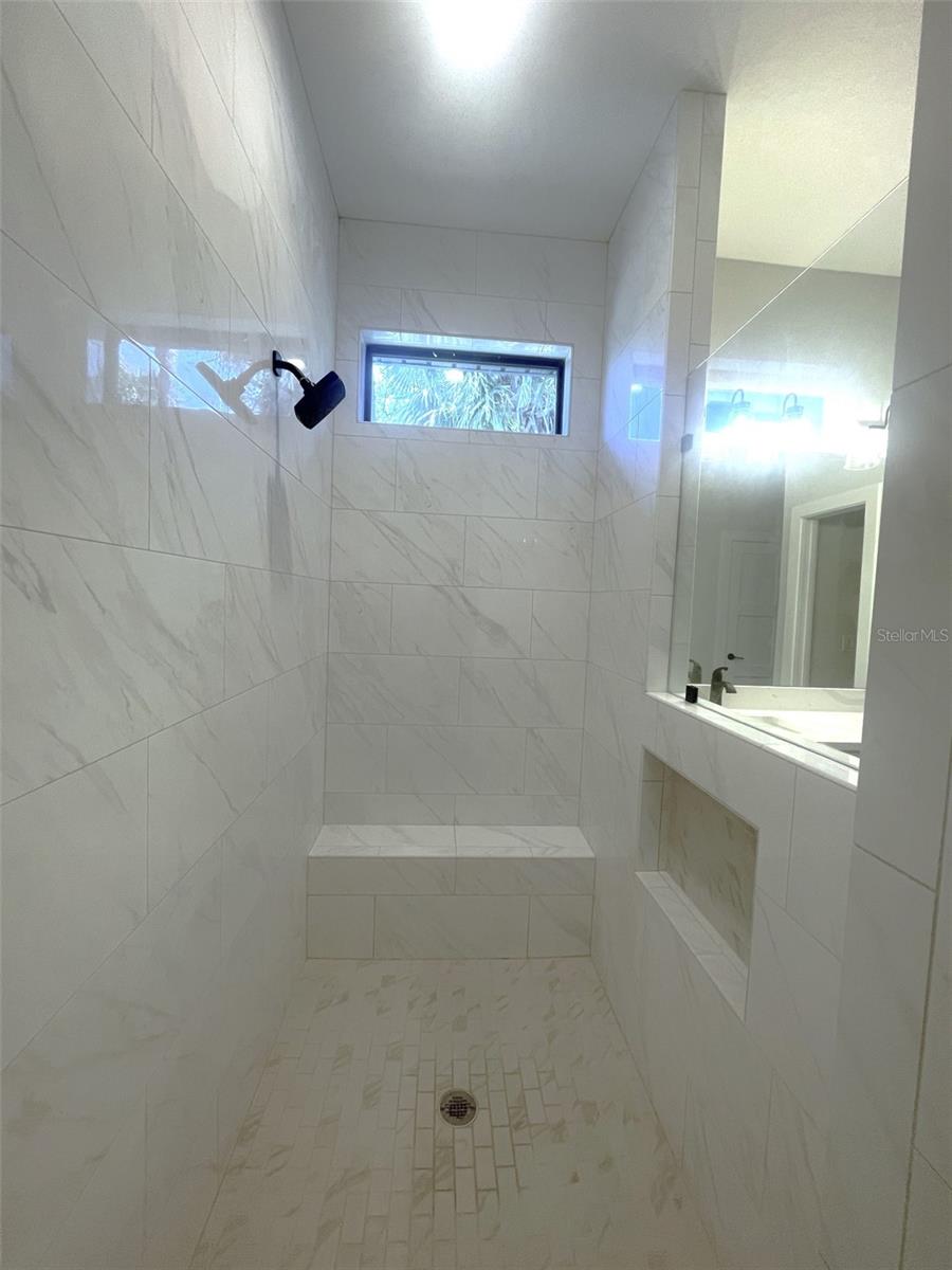 220 JENNIFER DR, ROTONDA WEST, FL, 33947