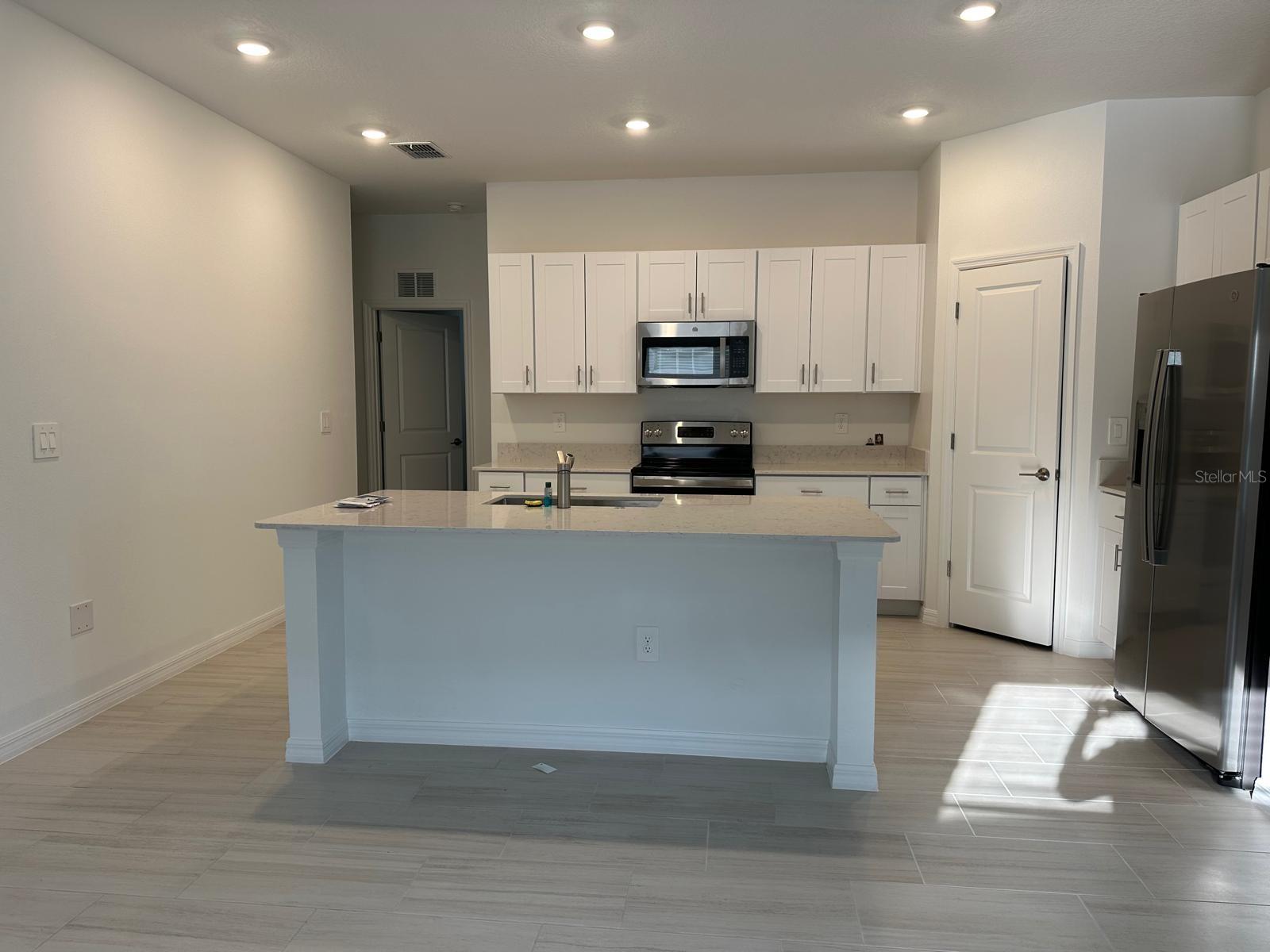 MIRADA PRCL 5, SAN ANTONIO, FL, 33576