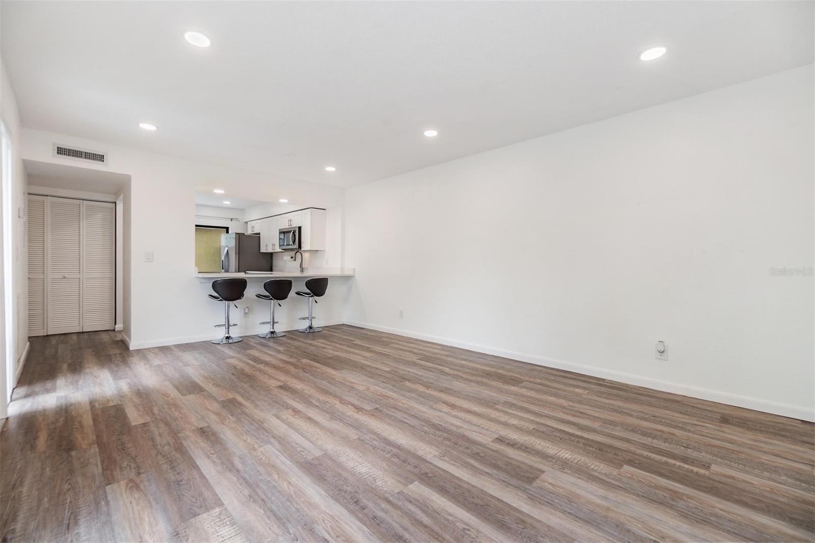 10306 GREEN GROVE PL, TAMPA, FL, 33624