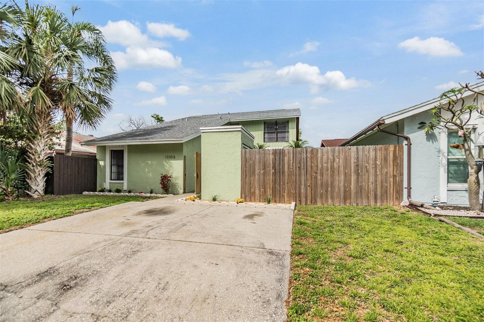 10306 GREEN GROVE PL, TAMPA, FL, 33624