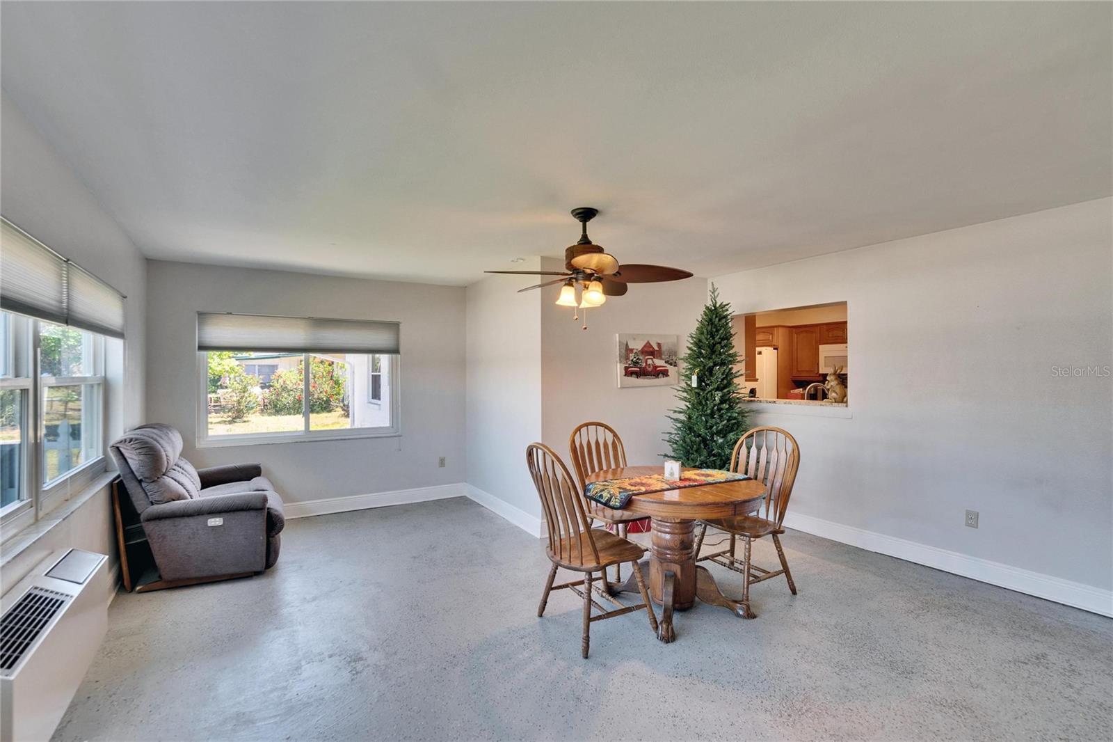 1503 ARROWHEAD DR, SUN CITY CENTER, FL, 33573