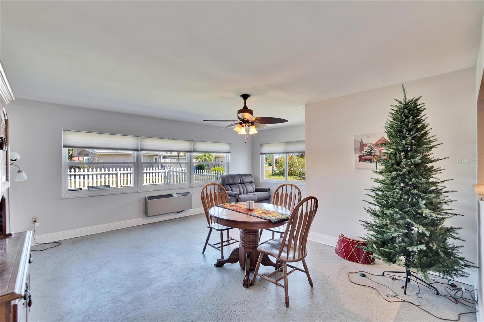 1503 ARROWHEAD DR, SUN CITY CENTER, FL, 33573