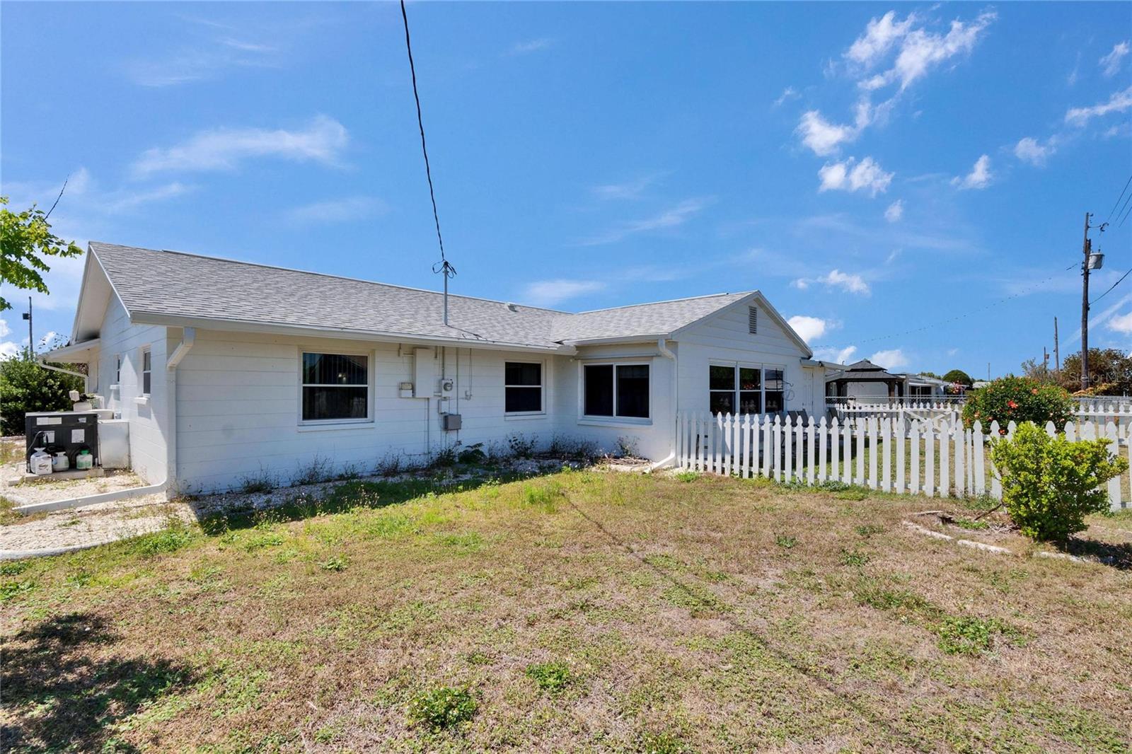 1503 ARROWHEAD DR, SUN CITY CENTER, FL, 33573
