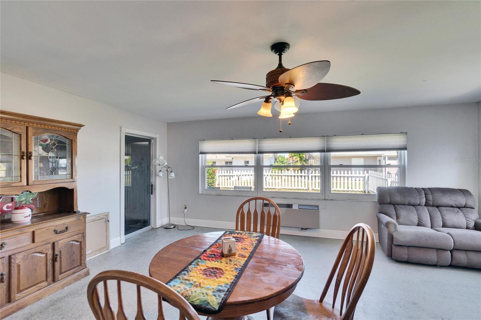 1503 ARROWHEAD DR, SUN CITY CENTER, FL, 33573