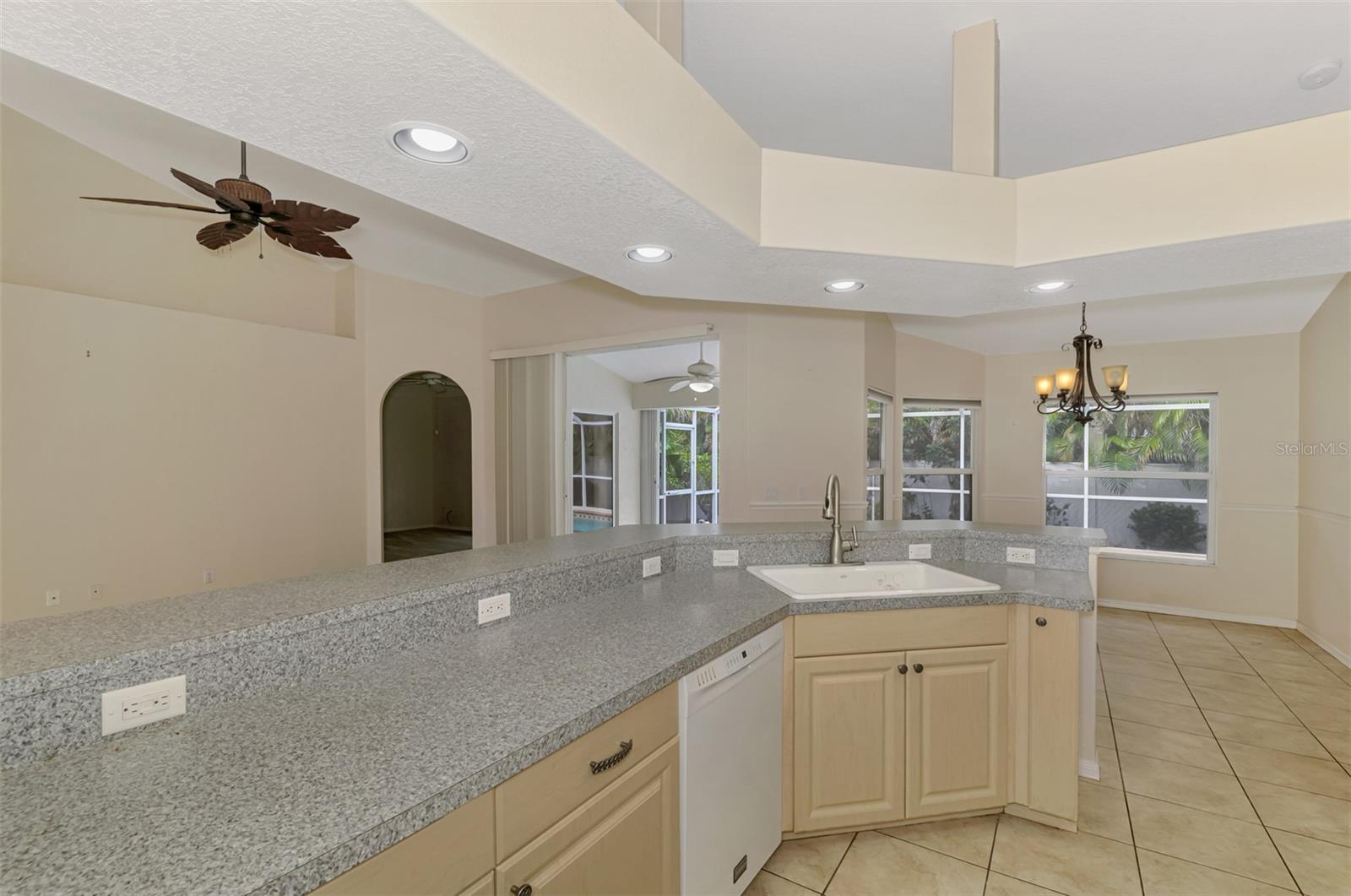 5964 REGENT RD, VENICE, FL, 34293