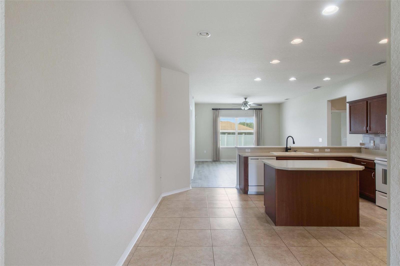 3341 WINCHESTER ESTATES CIR, LAKELAND, FL, 33810
