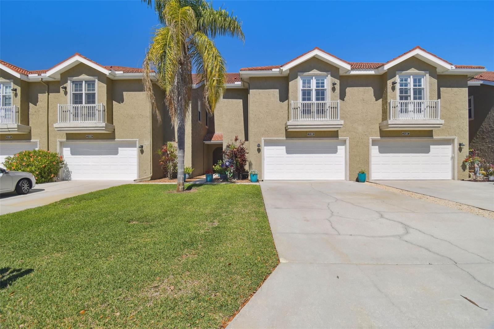 21205 CALLE ROSA DR #10, LAND O LAKES, FL, 34637