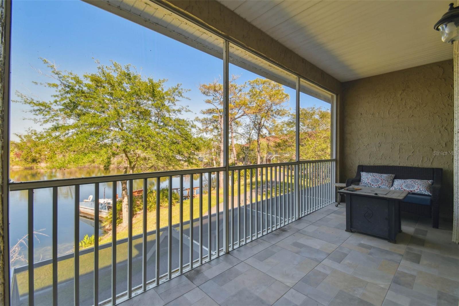 21205 CALLE ROSA DR #10, LAND O LAKES, FL, 34637