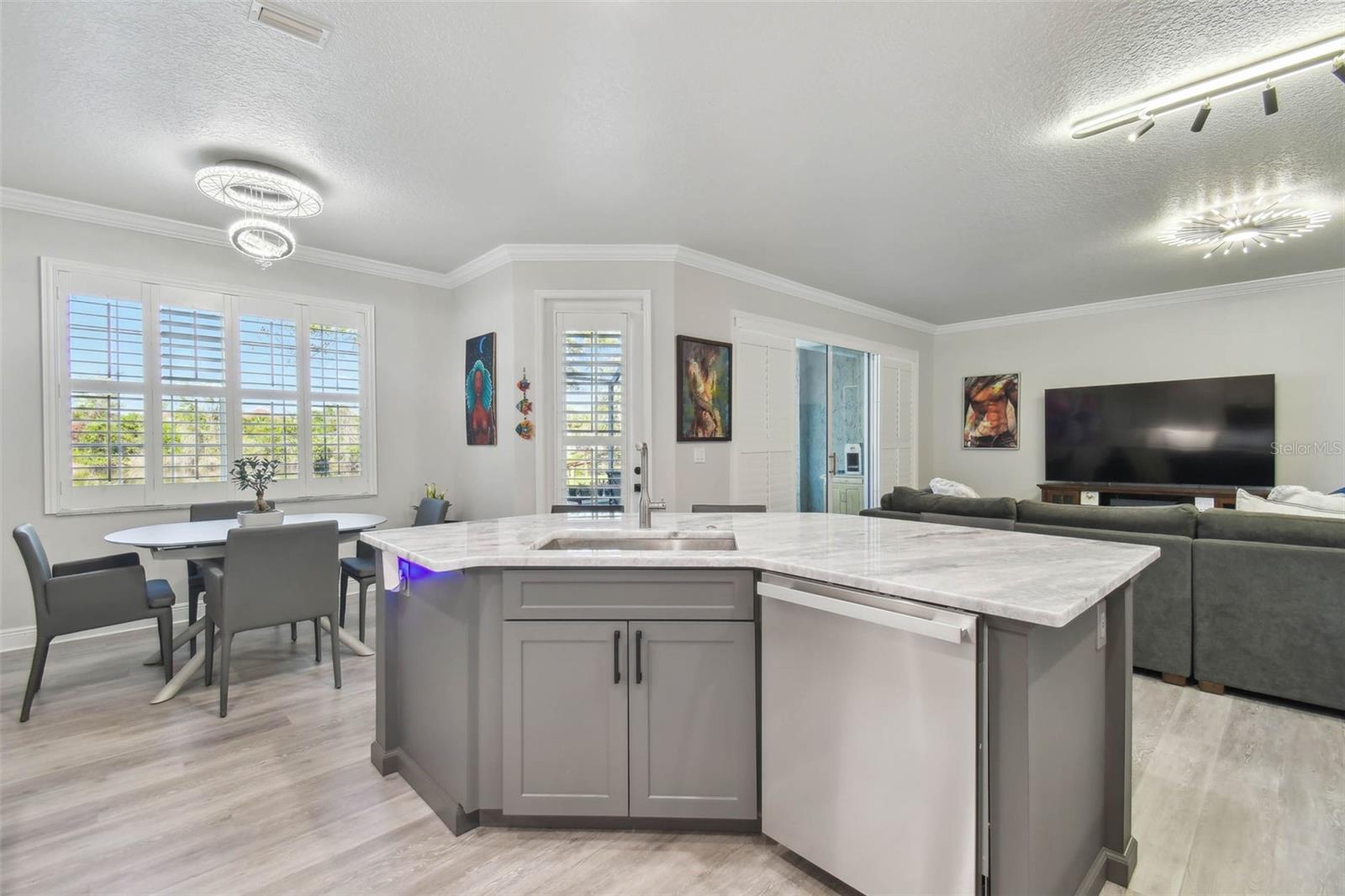 21205 CALLE ROSA DR #10, LAND O LAKES, FL, 34637