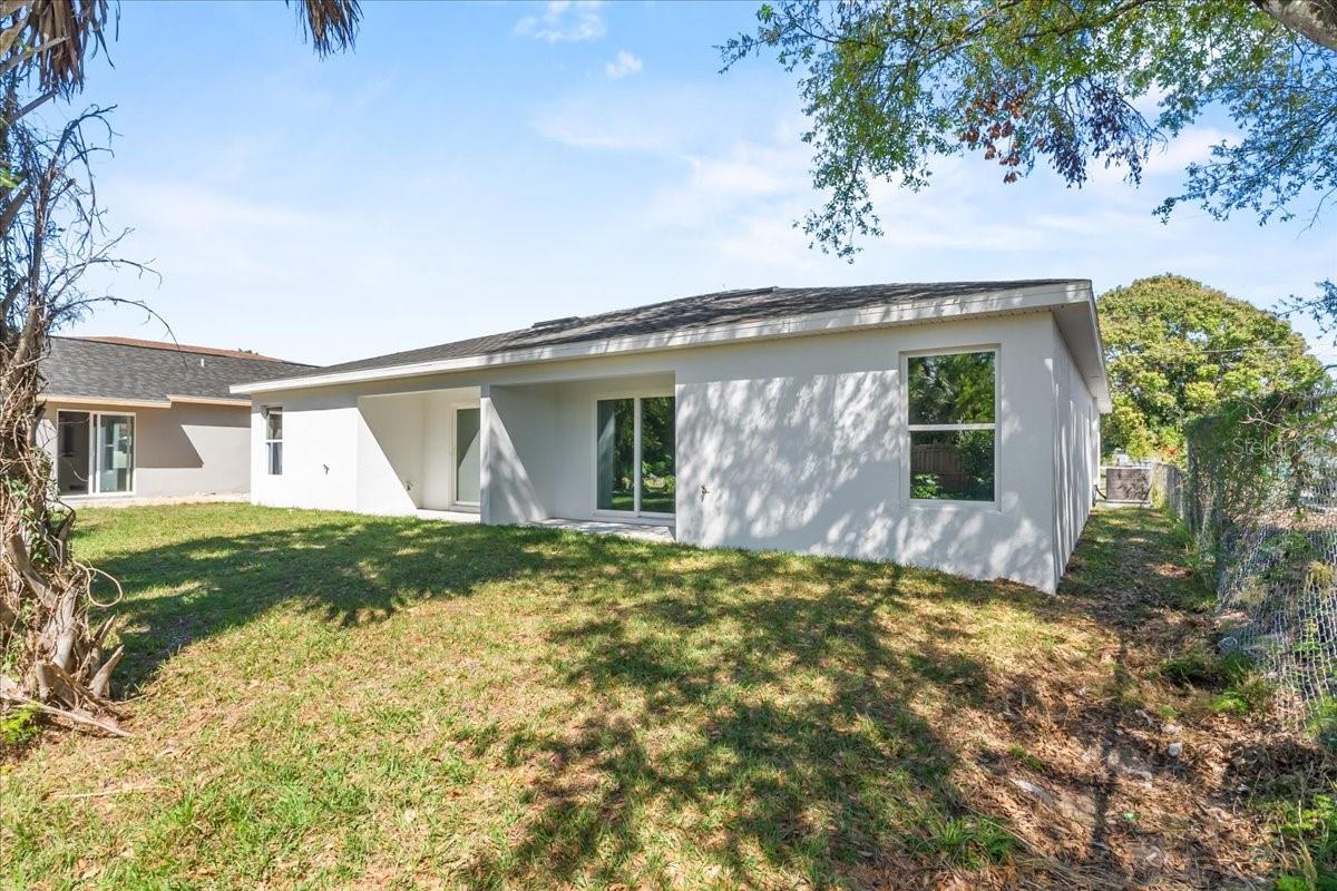 302 AVE P NW, WINTER HAVEN, FL, 33881
