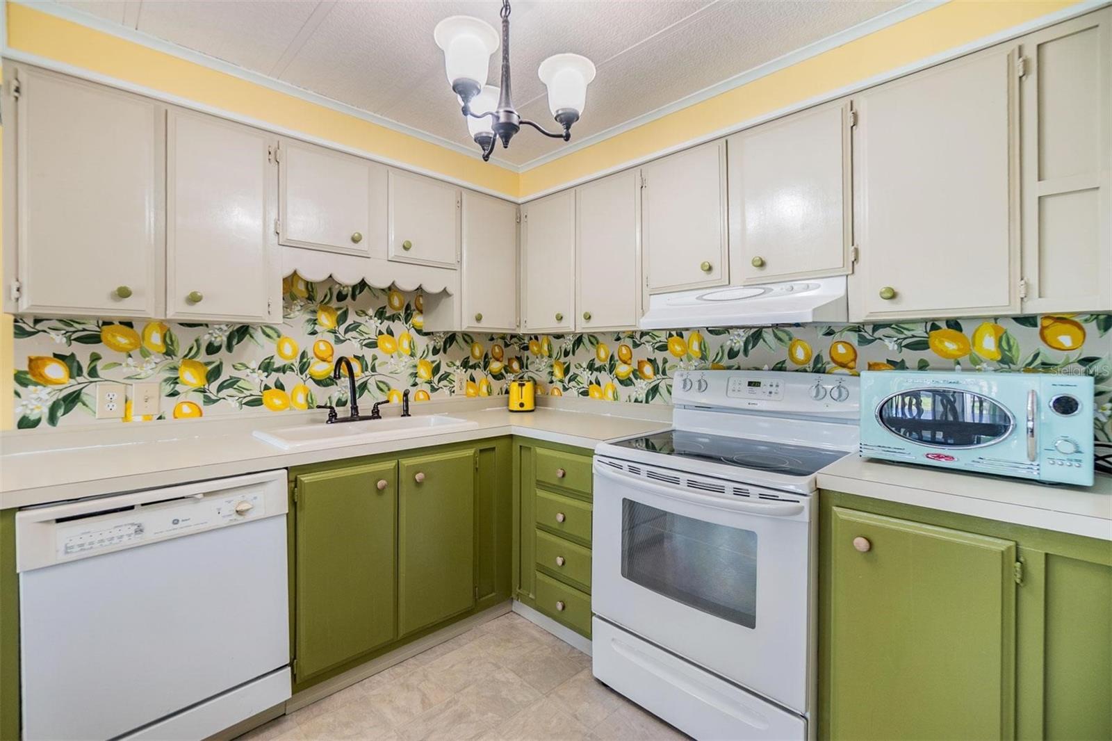 5350 MOHAWK ST, ZEPHYRHILLS, FL, 33542