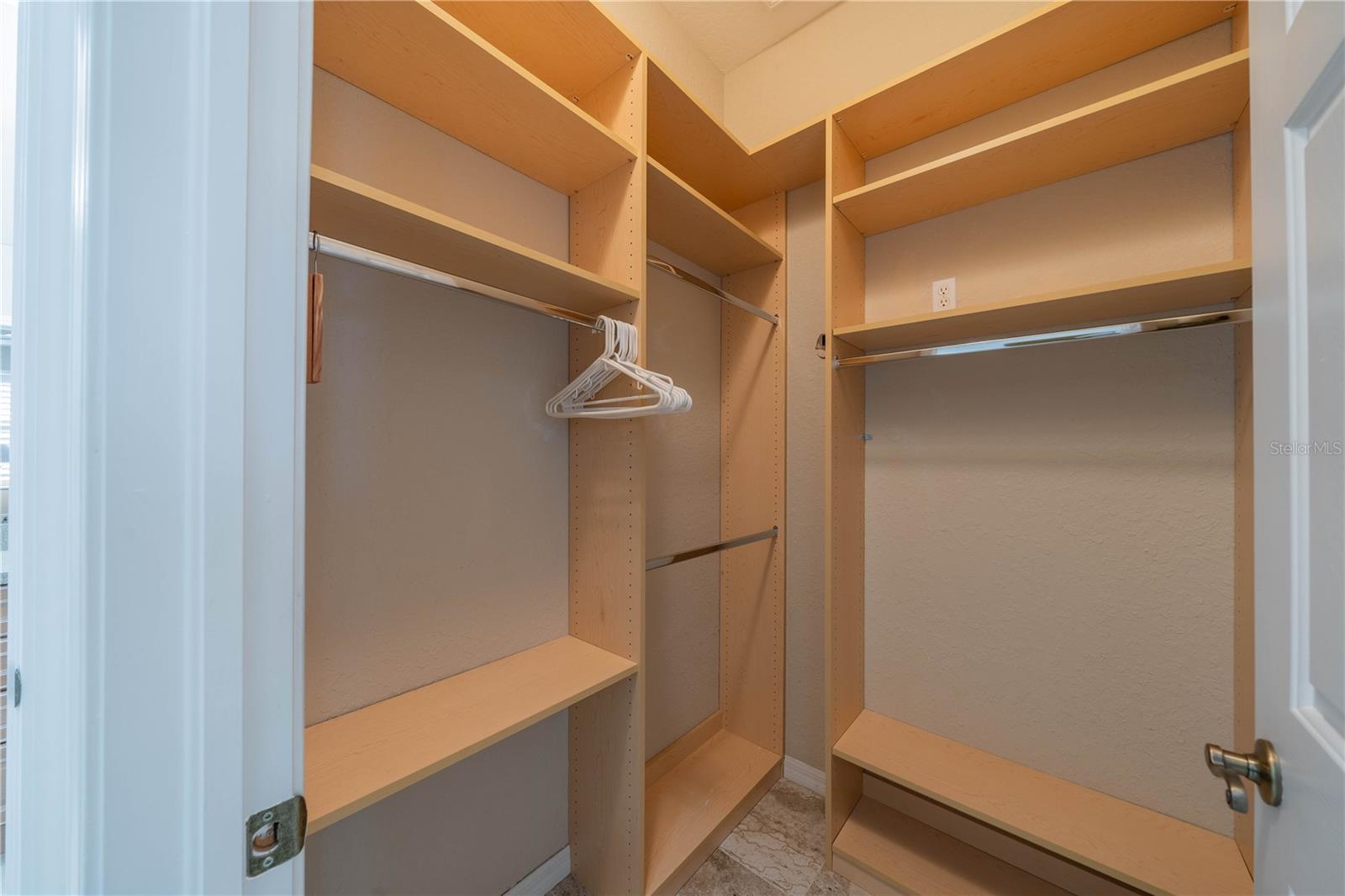 2286 SIFIELD GREENS WAY #2286, SUN CITY CENTER, FL, 33573