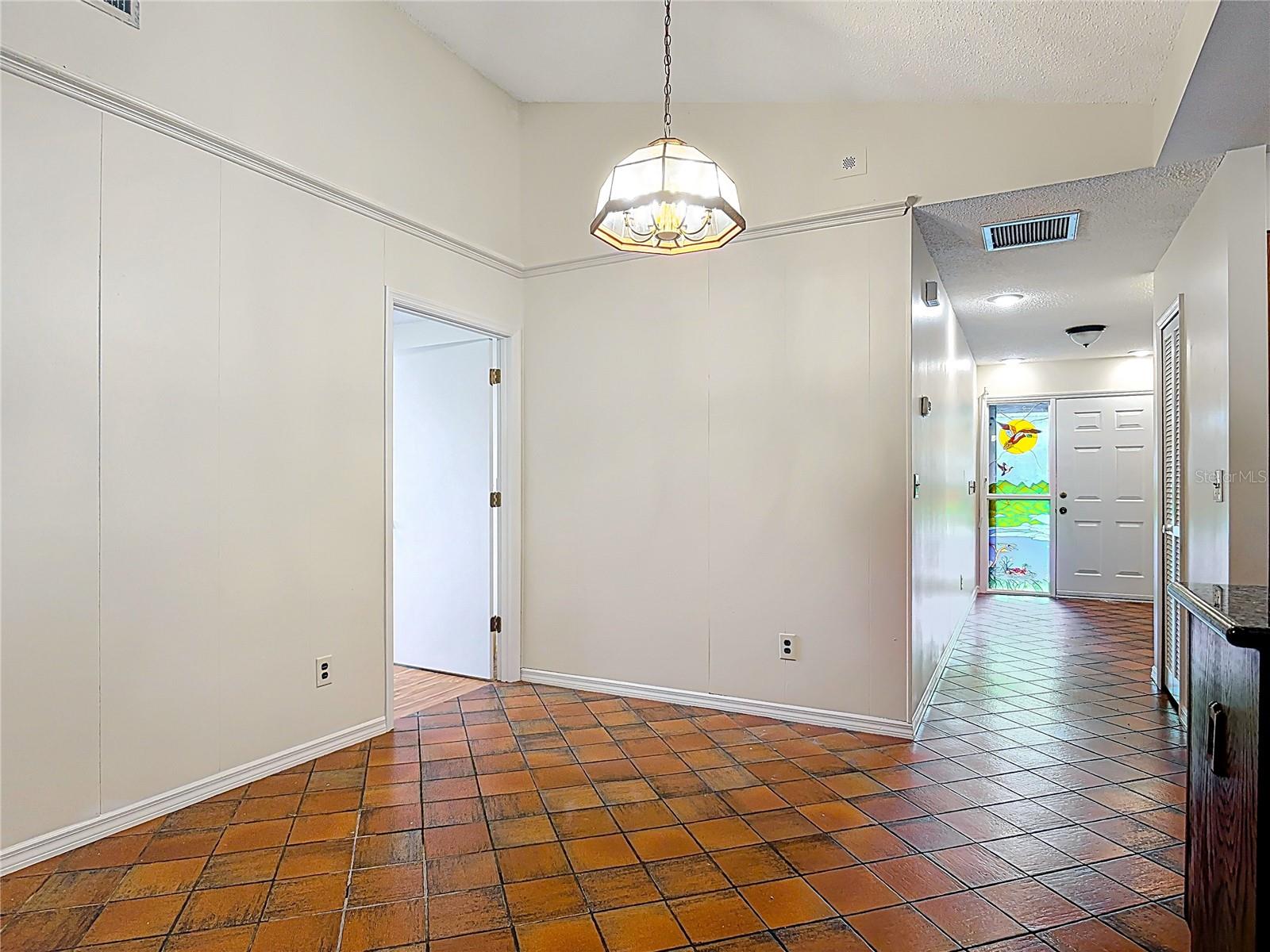 318 MITNIK DR, DELTONA, FL, 32738