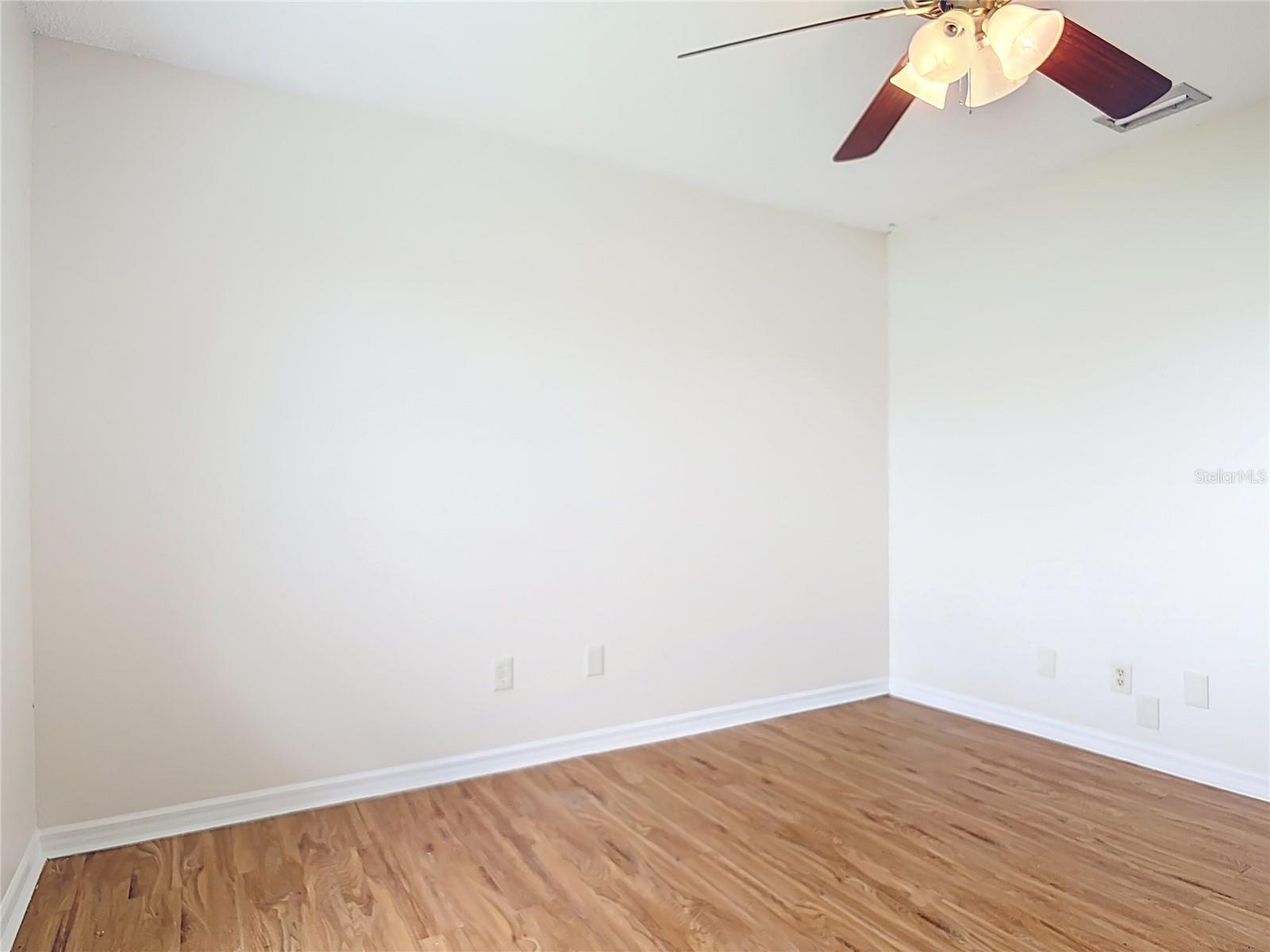 318 MITNIK DR, DELTONA, FL, 32738