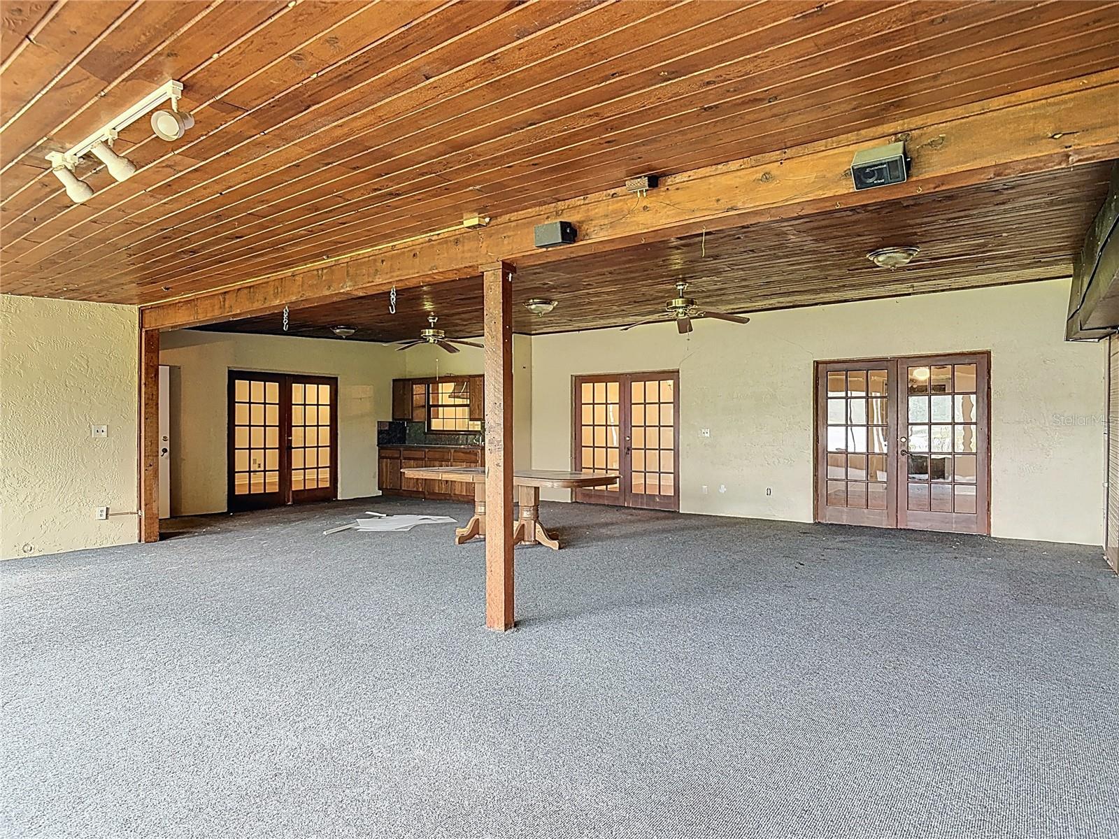 318 MITNIK DR, DELTONA, FL, 32738