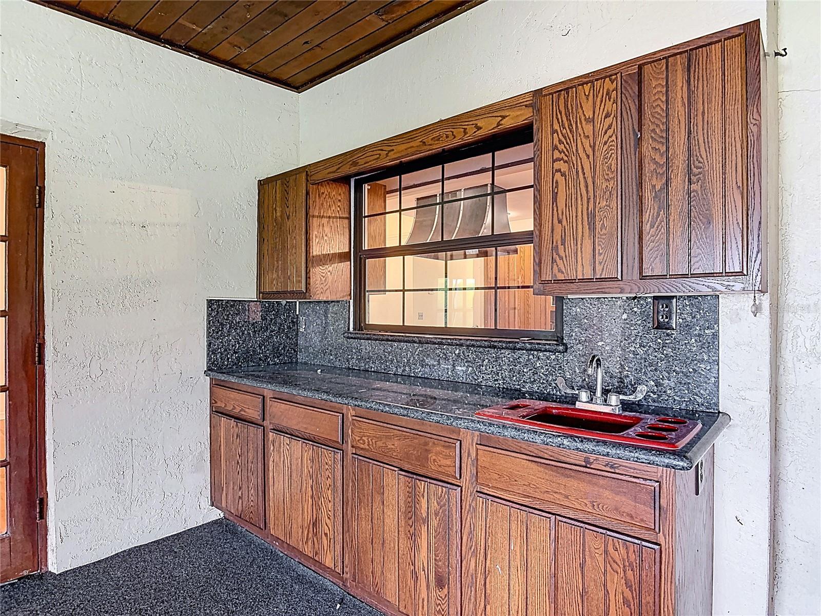 318 MITNIK DR, DELTONA, FL, 32738