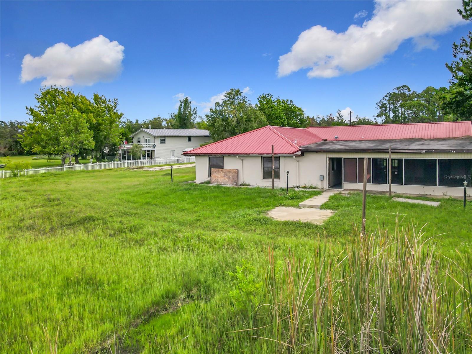 318 MITNIK DR, DELTONA, FL, 32738