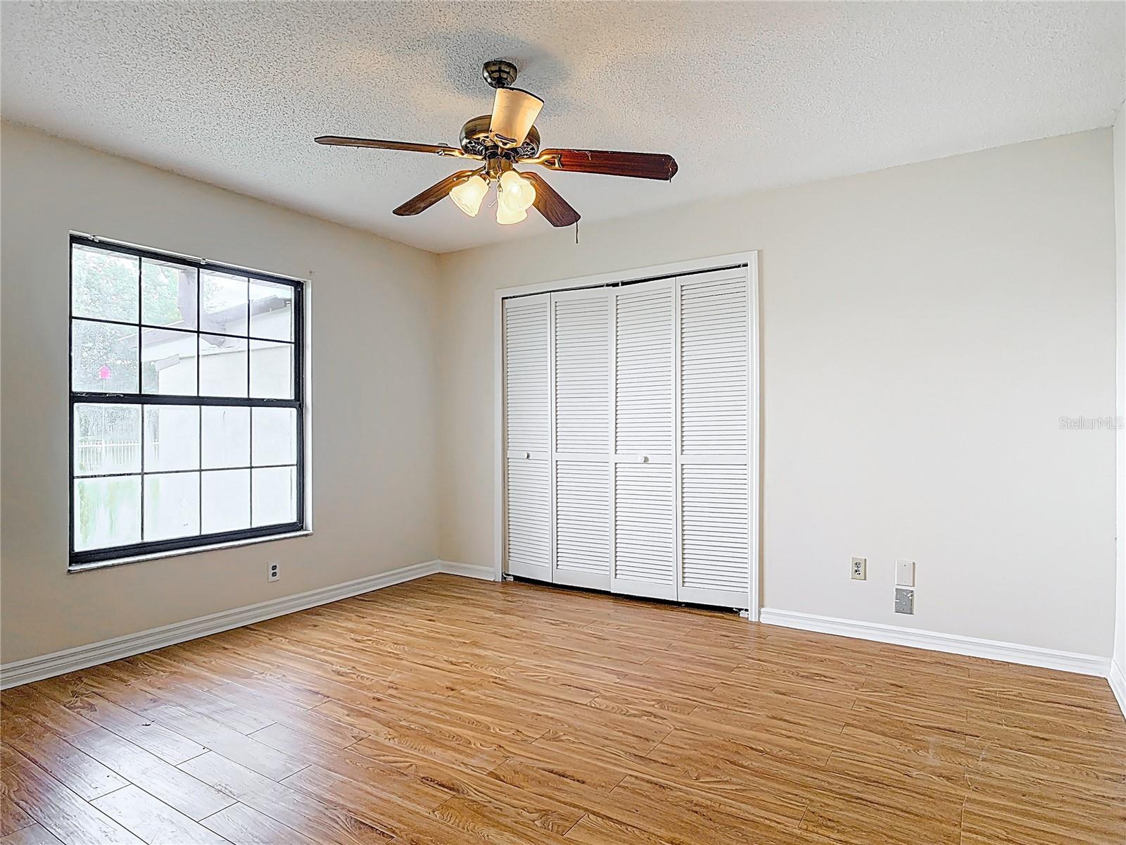 318 MITNIK DR, DELTONA, FL, 32738