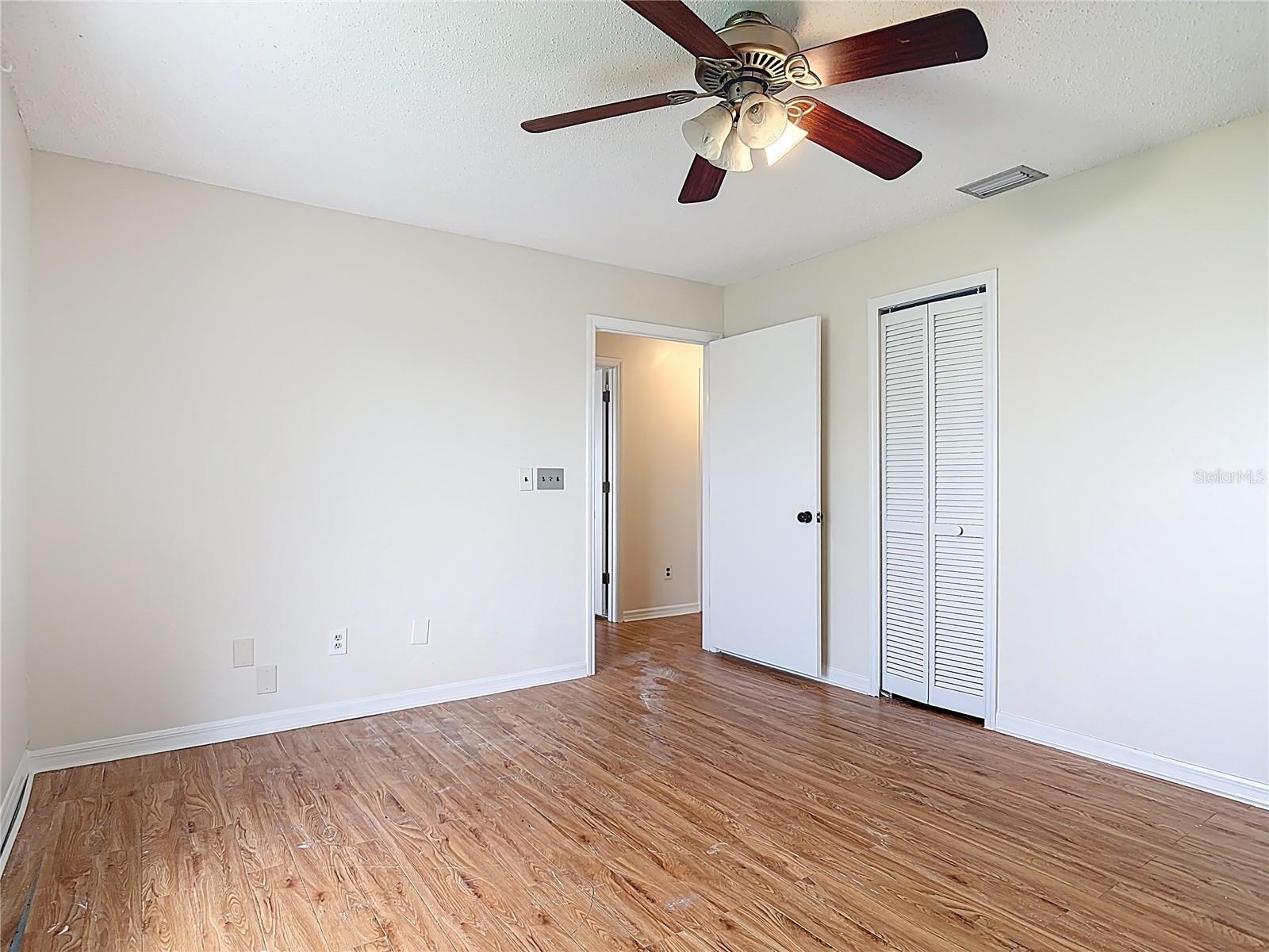 318 MITNIK DR, DELTONA, FL, 32738