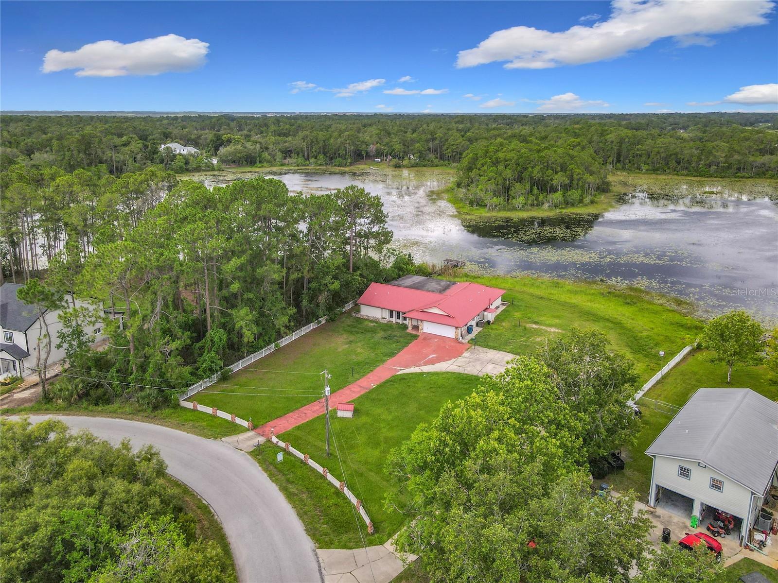 318 MITNIK DR, DELTONA, FL, 32738