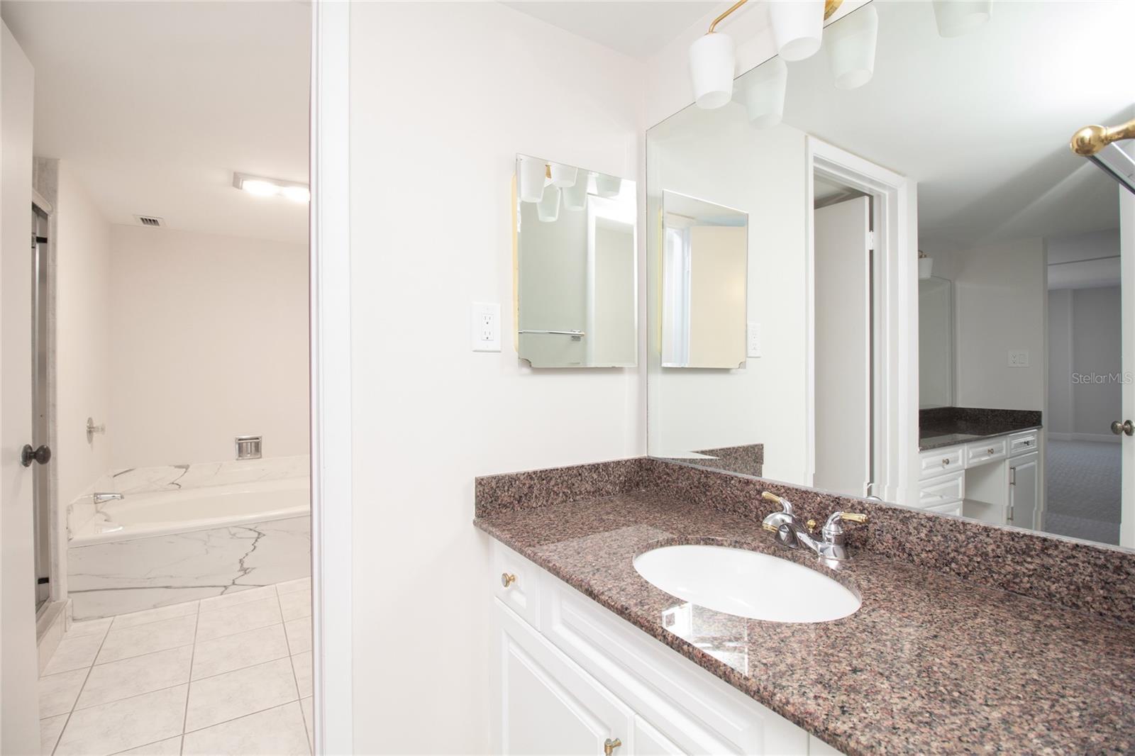 1621 GULF BLVD #308, CLEARWATER BEACH, FL, 33767