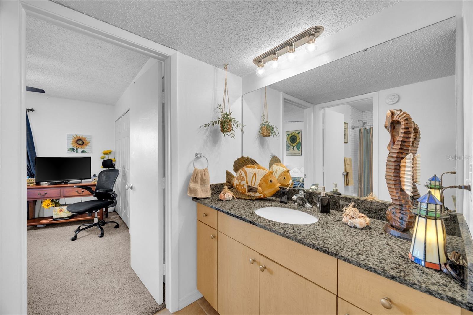 14428 REUTER STRASSE CIR #118, TAMPA, FL, 33613