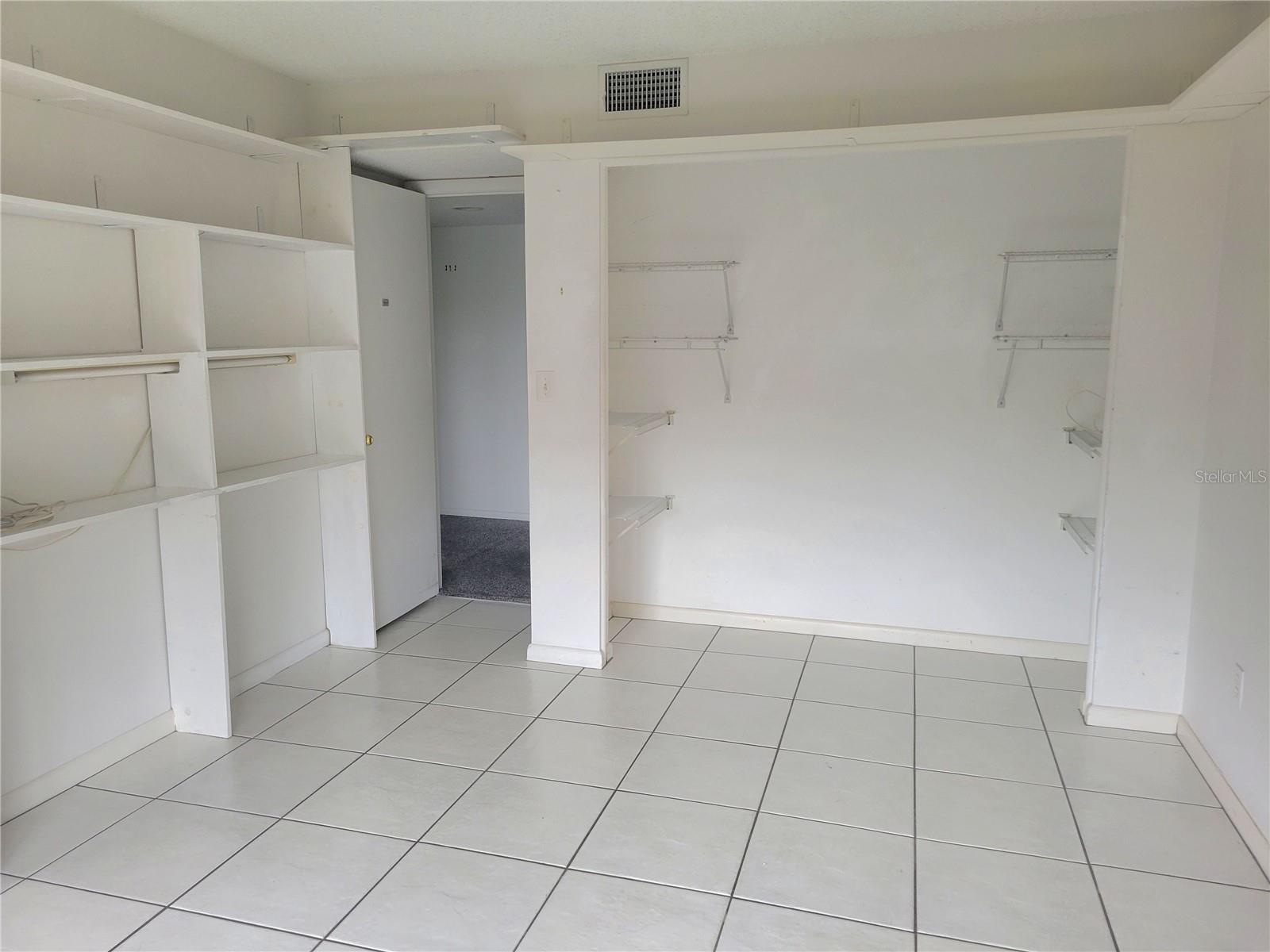 3021 COUNTRYSIDE BLVD #26A, CLEARWATER, FL, 33761