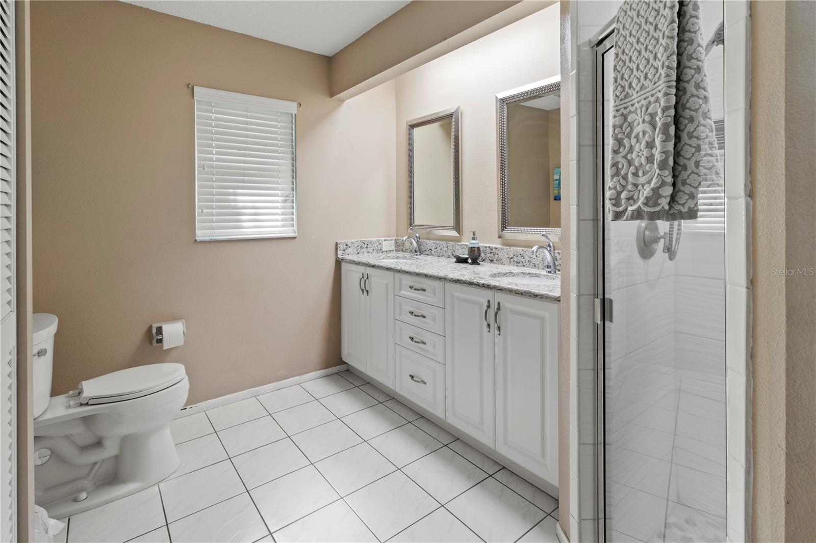 3243 SUNSET BEACH DR, VENICE, FL, 34293