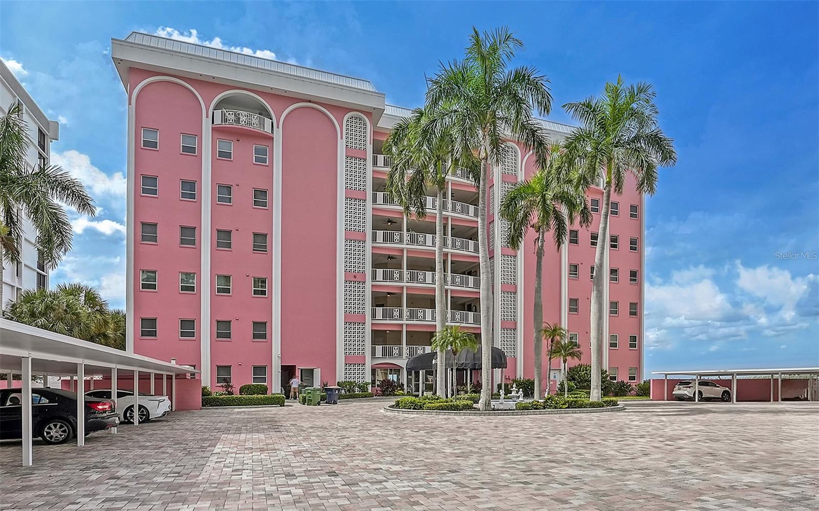 37 SUNSET DR #12, SARASOTA, FL, 34236