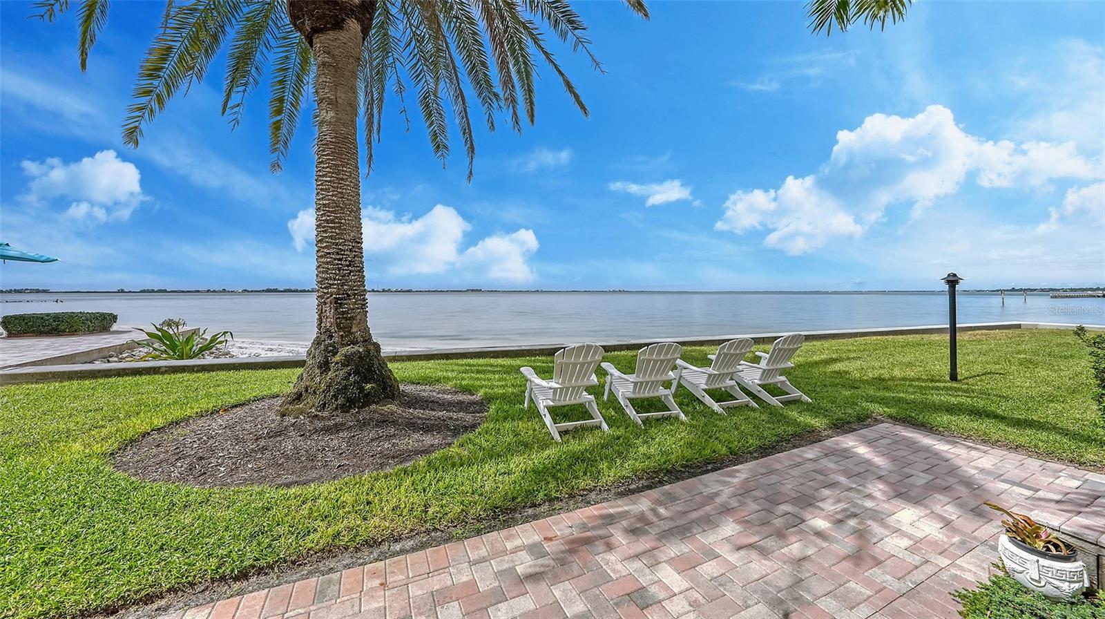 37 SUNSET DR #12, SARASOTA, FL, 34236