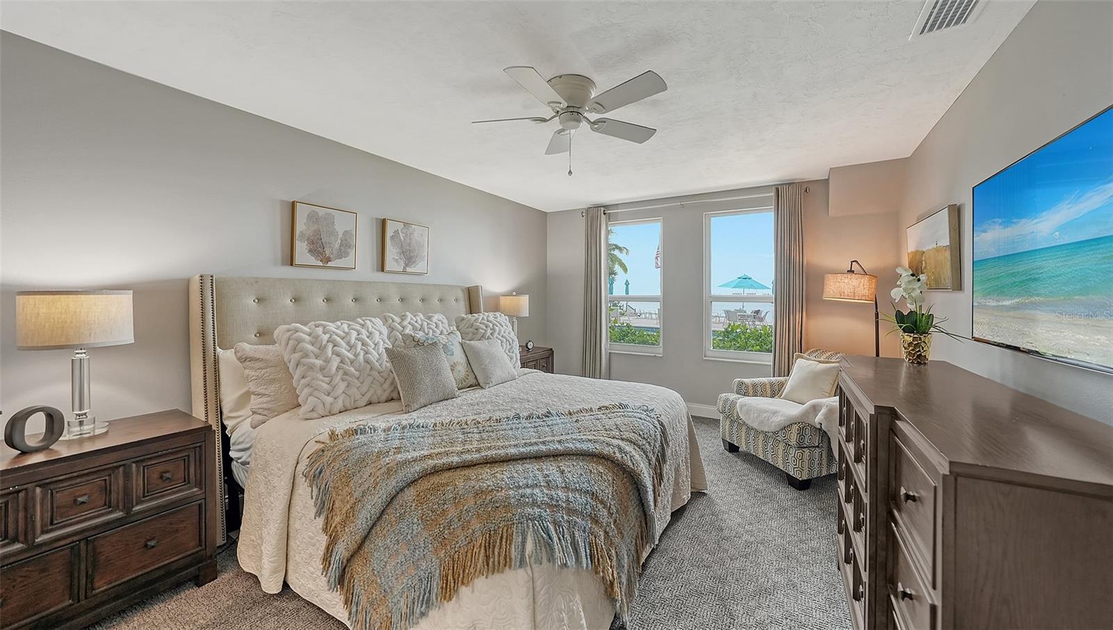 37 SUNSET DR #12, SARASOTA, FL, 34236